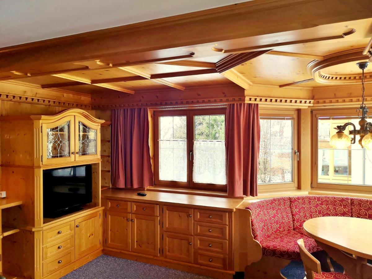 Astoria Appartements オーバーアウ エクステリア 写真