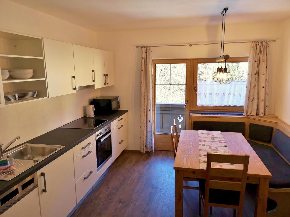 Astoria Appartements オーバーアウ エクステリア 写真