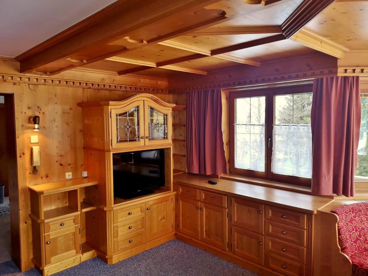 Astoria Appartements オーバーアウ エクステリア 写真