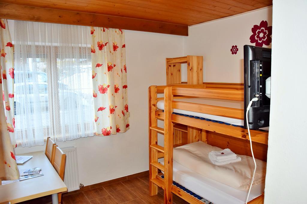 Astoria Appartements オーバーアウ エクステリア 写真