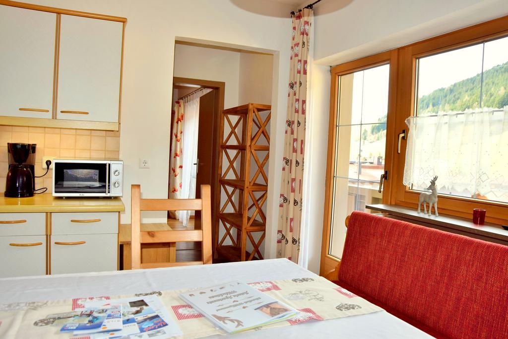 Astoria Appartements オーバーアウ エクステリア 写真