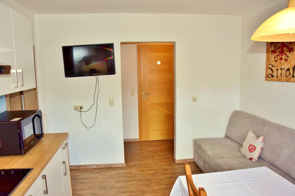 Astoria Appartements オーバーアウ エクステリア 写真