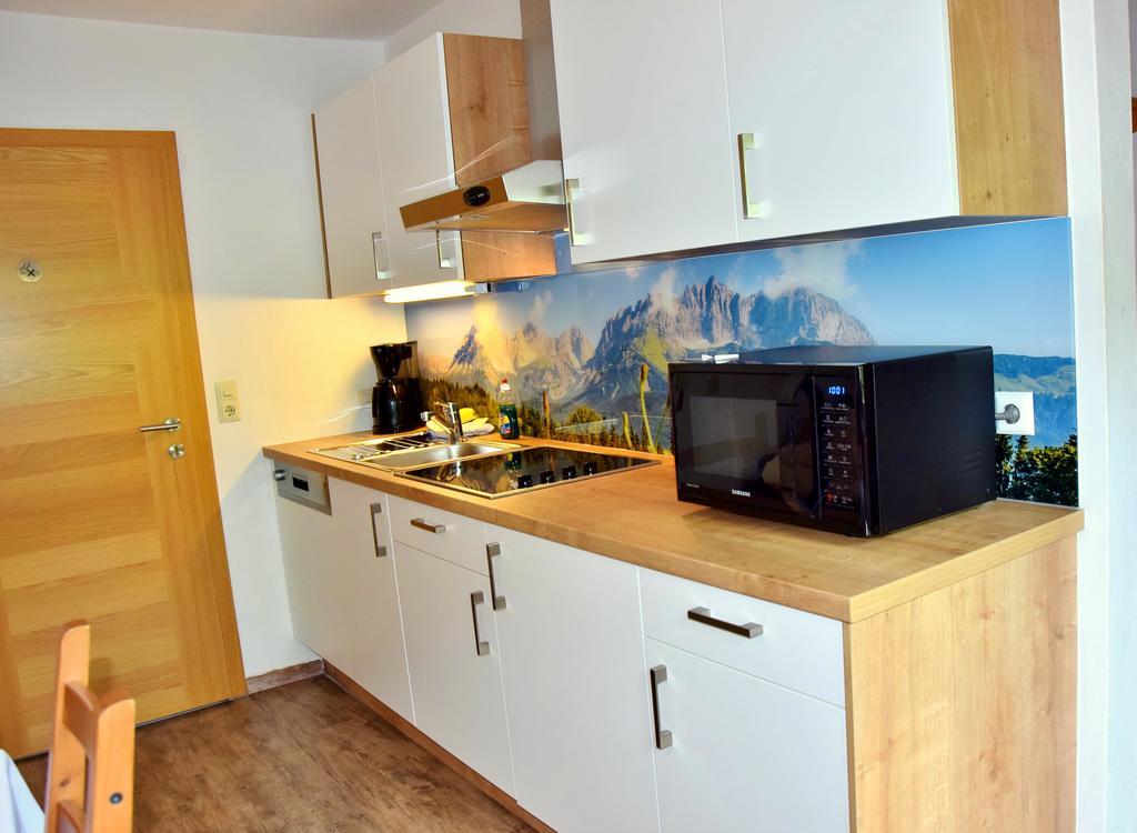 Astoria Appartements オーバーアウ エクステリア 写真