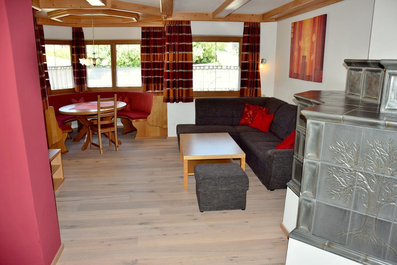 Astoria Appartements オーバーアウ エクステリア 写真